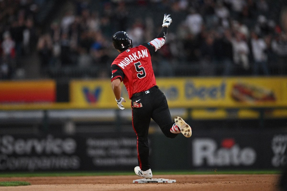 MLB】村上宗隆が進撃再開！ 衝撃の滞空時間6秒の11号〝右腕弾