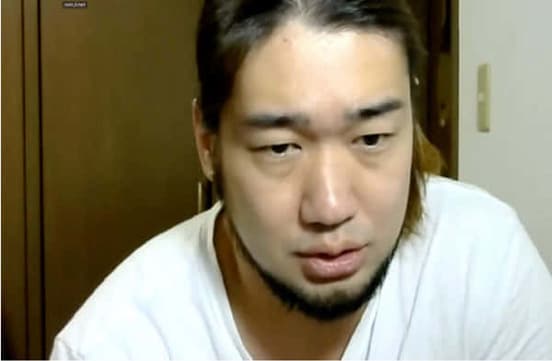  リモートでインタビューに応じたシバター