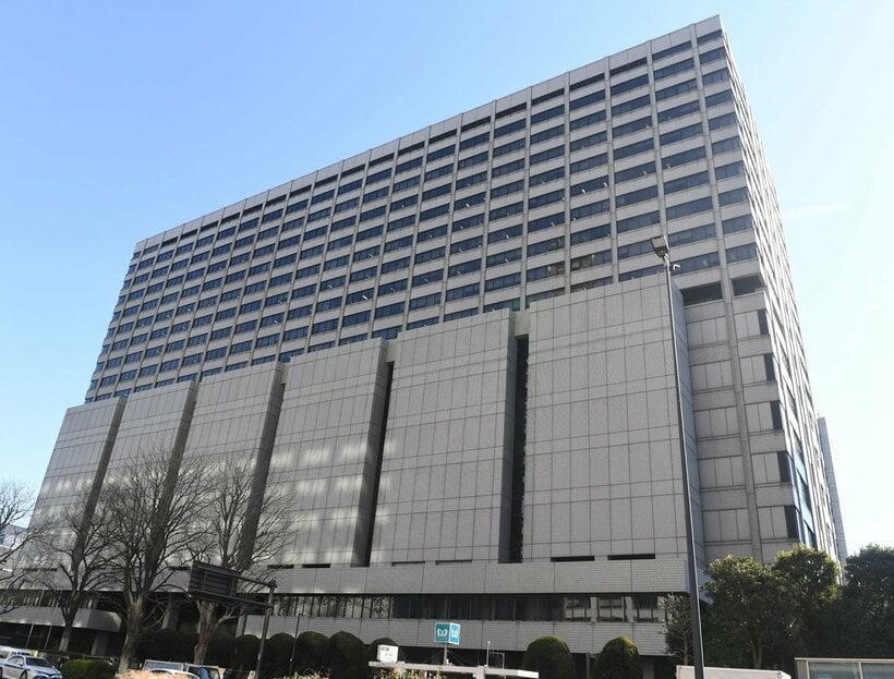 東京地裁に訴えた