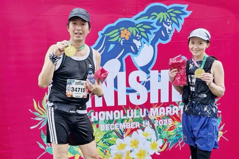 宮崎謙介氏（左）と金子恵美氏