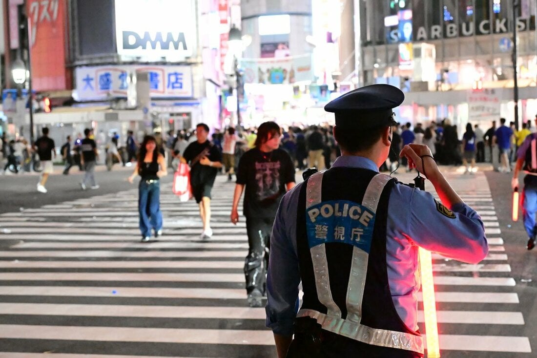 ブラジル戦開始約45分前頃には警察の規制が入り、騒ぎが鎮静化した東京・渋谷