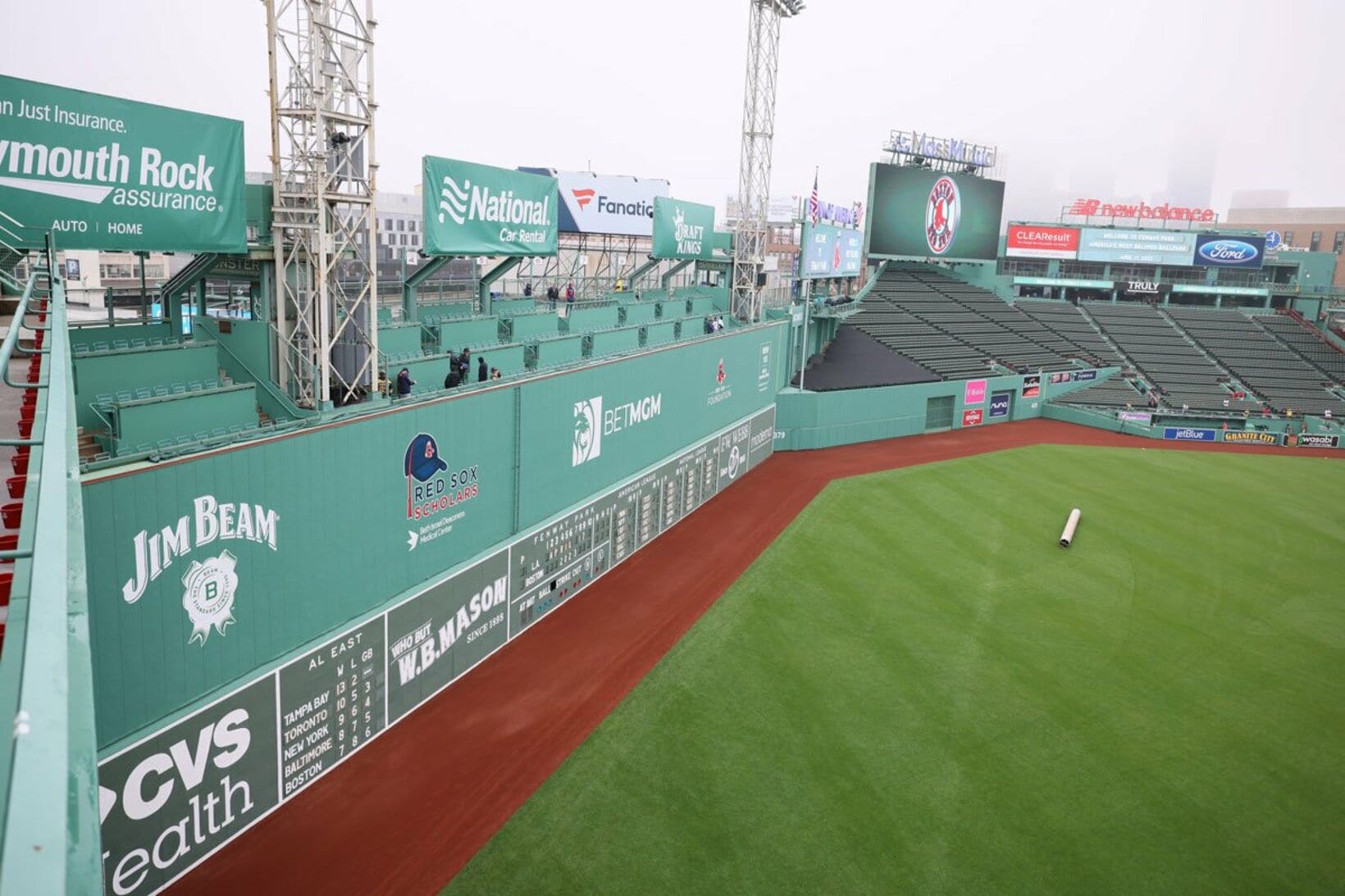 高っ！フェンウェイパークの「グリーンモンスター」