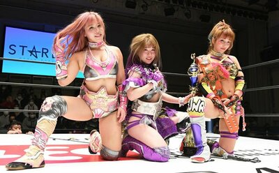 写真：【スターダム】中野たむらコズミック・エンジェルがアーティスト
