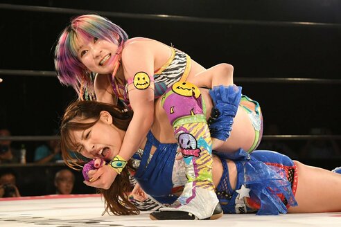 東京女子】遠藤有栖 親友・荒井優希のベルト強奪＆髪脱色を予告