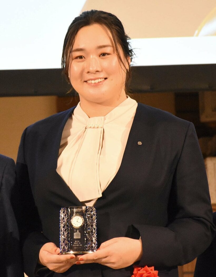 授賞式に出席した北口榛花