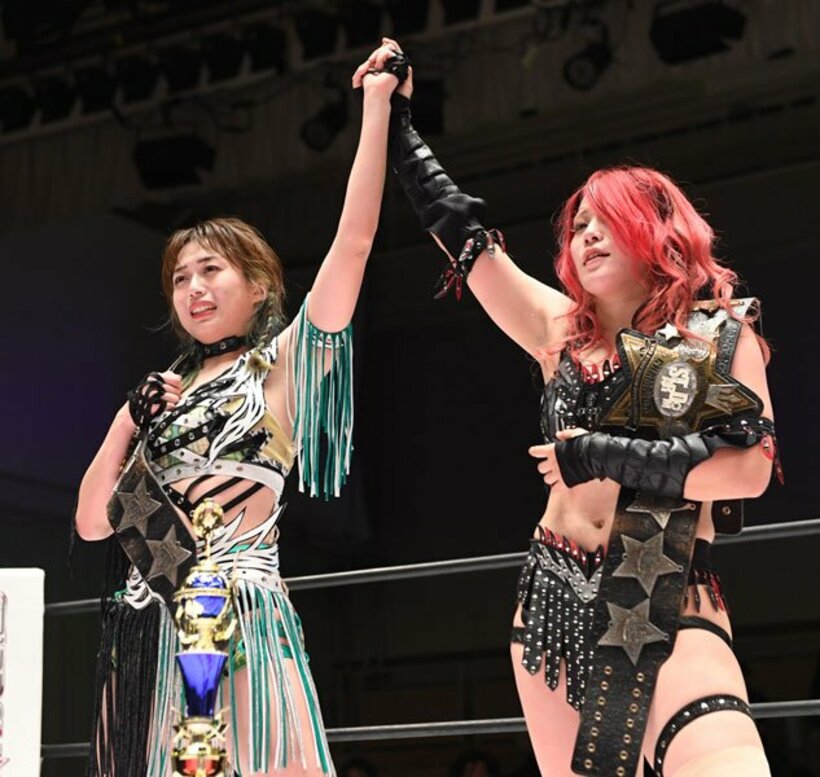  左から勝利した上谷、林下