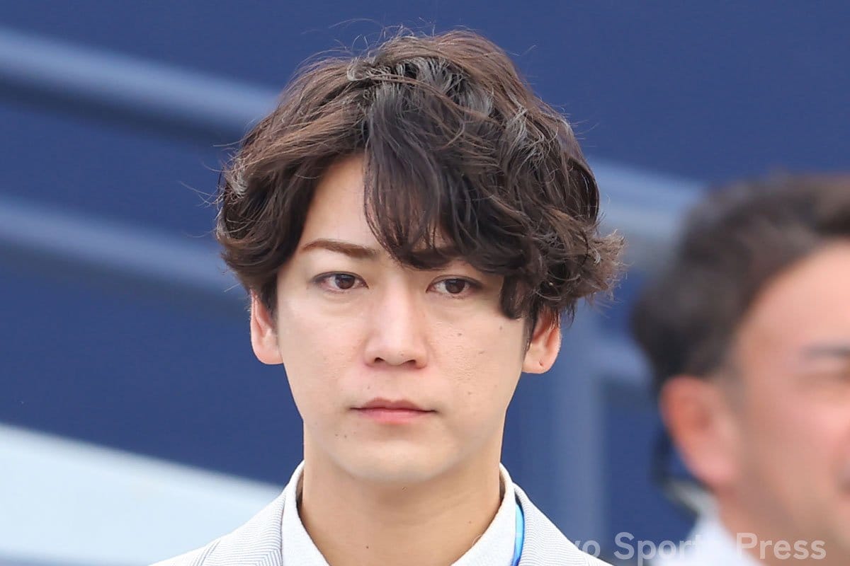 亀梨和也さん選抜【10年殿堂入り】RepairDenimPantsType-B 亀梨和也オフィシャルサイト
