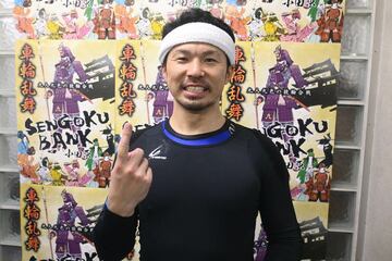 痛みに耐えて予選白星をつかんだ小島歩