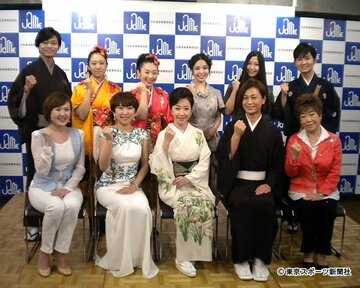 氷川きよしら出演者はチャリティーコンサートへの意気込みを語った