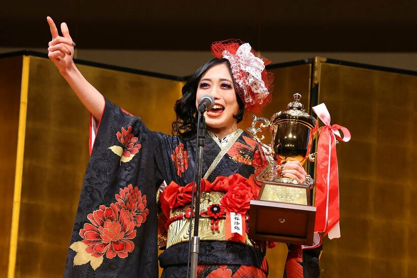 MVPと女子プロレス大賞を受賞した上谷沙弥