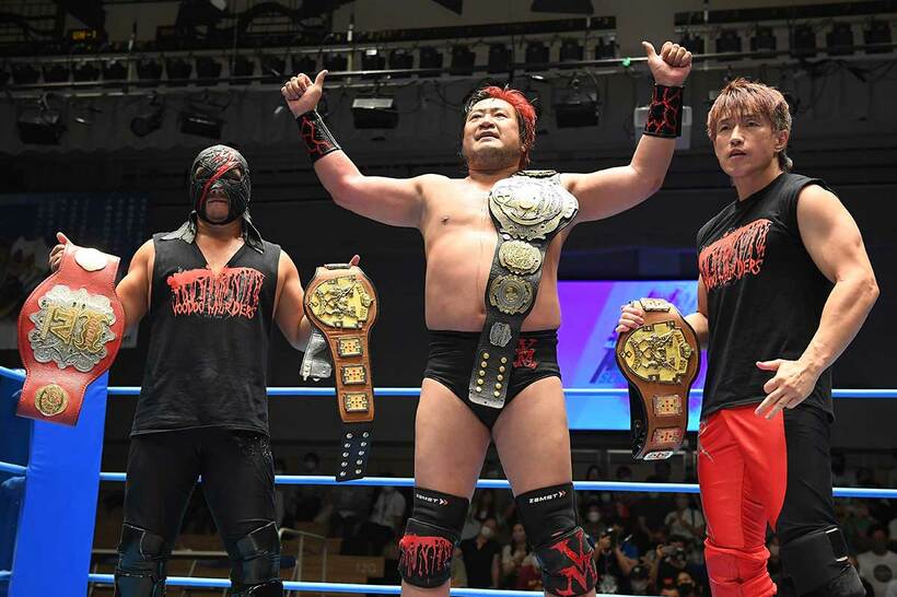  左から歳三、諏訪魔、稔（東スポWeb）