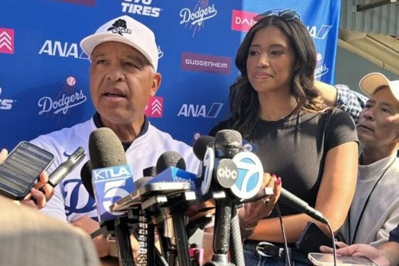 ファンフェスタに参加したうドジャース・ロバーツ監督
