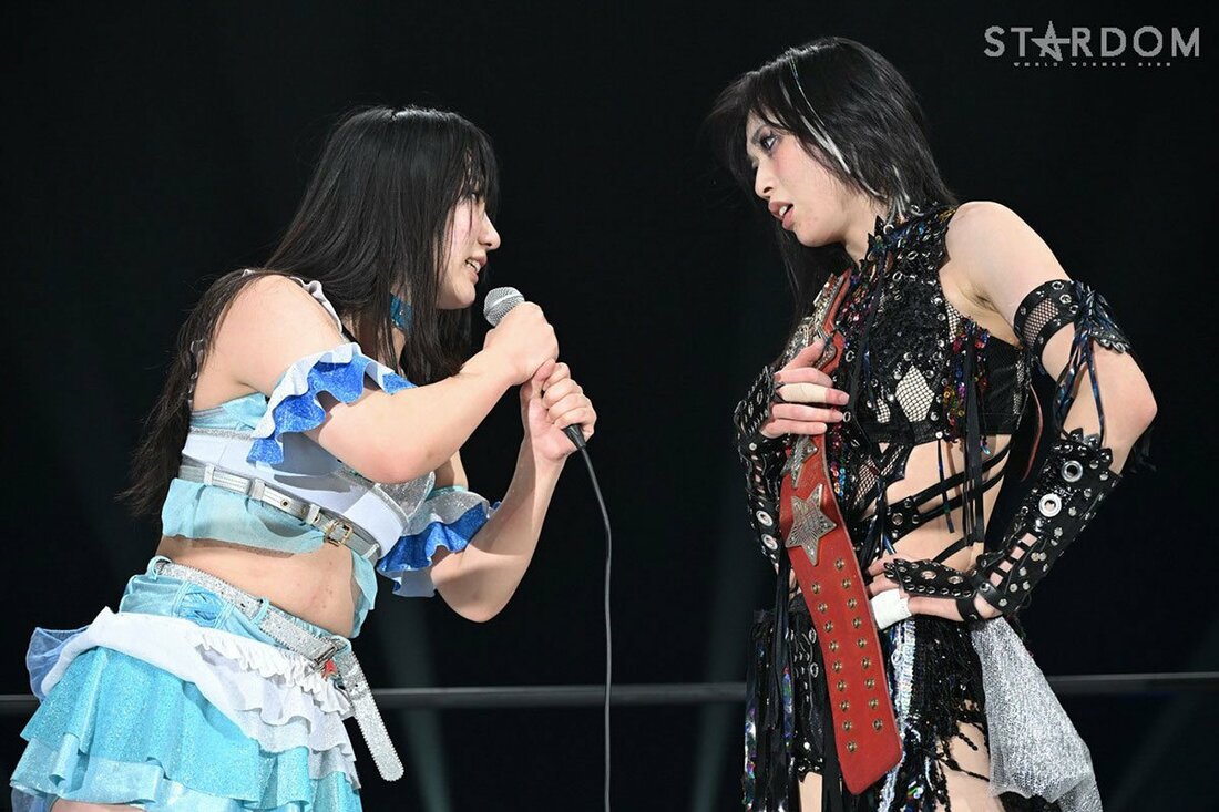 タッグ戦ながら上谷沙弥(右)に勝利し、タイトル挑戦を受諾された玖麗さやか