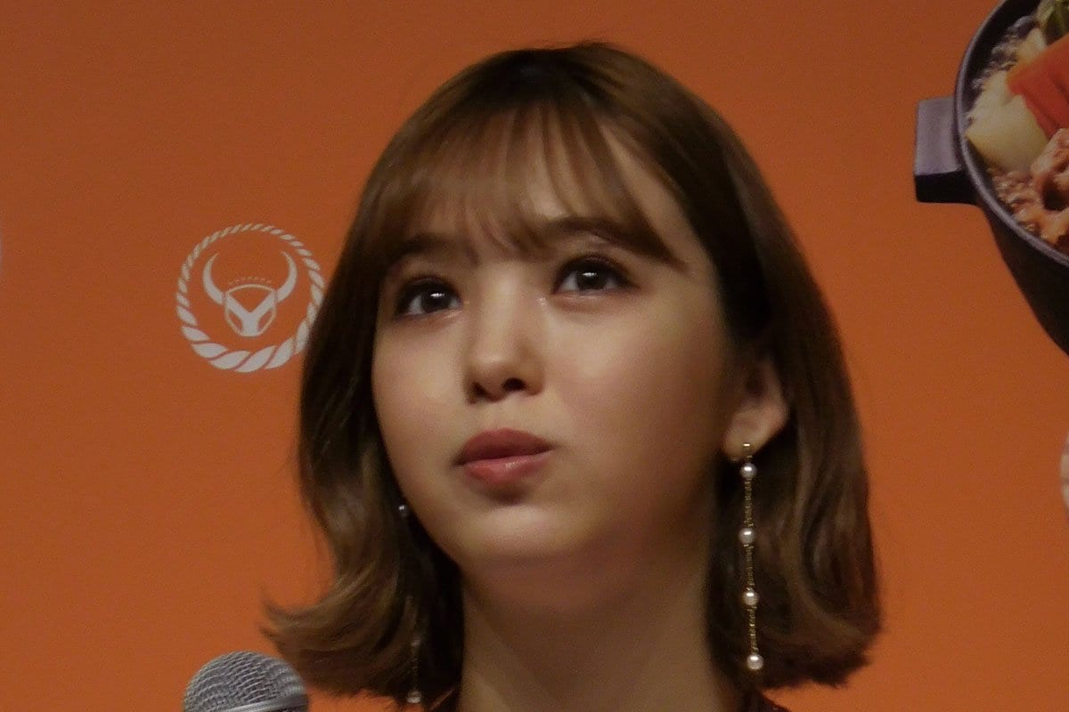 藤田ニコル 整形 カミングアウト