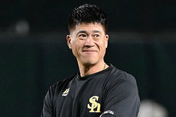交渉に自信を見せる？ソフトバンク・城島健司CBO