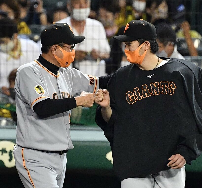  高橋(右)の活躍が原監督の補強戦略を動かす？