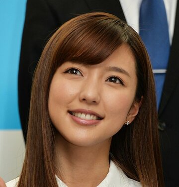 真野恵里菜