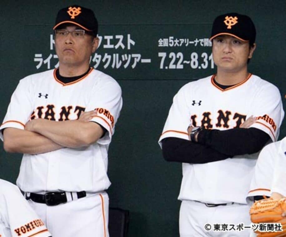 左から村田真ヘッドコーチと由伸監督