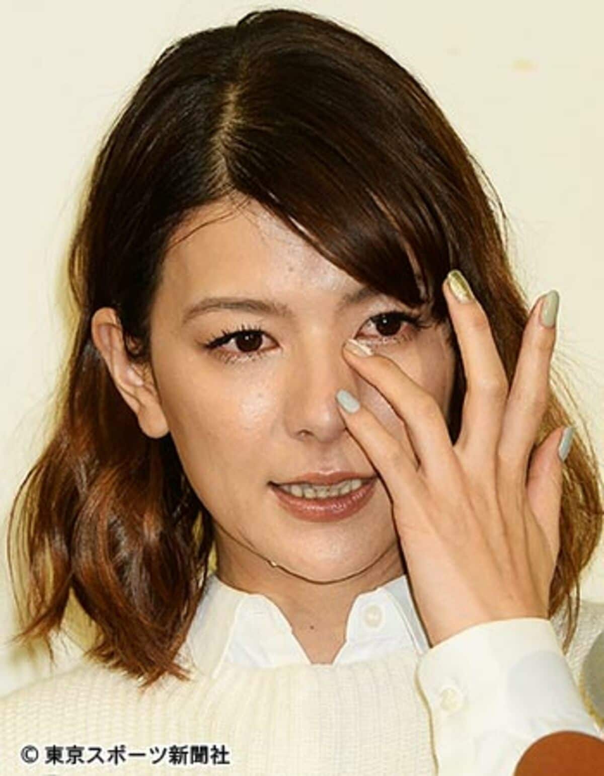 斉藤 和巳 上田 桃子