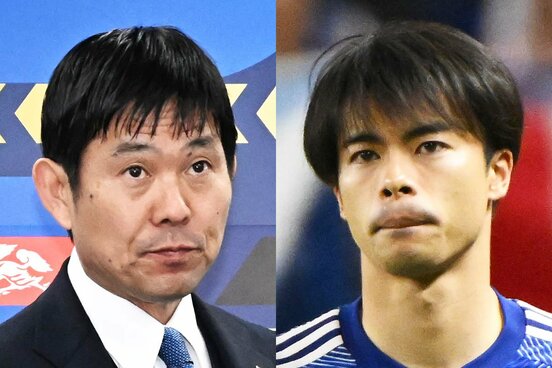 森保監督(左)とMF三笘薫