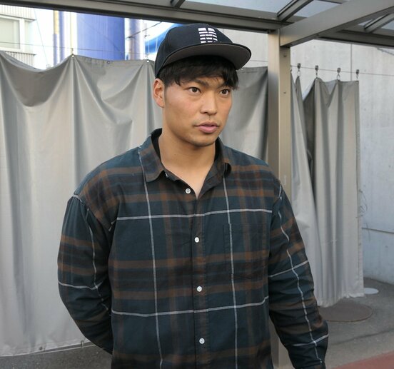  今オフの自主トレについて語った中日・石垣（東スポWeb）
