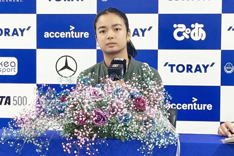 試合後の会見に出席したアレクサンドラ・イアラ