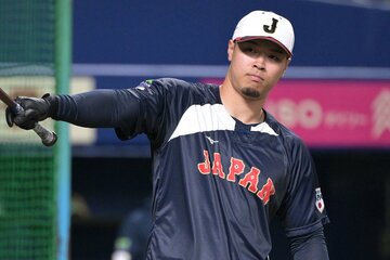 佐藤輝明