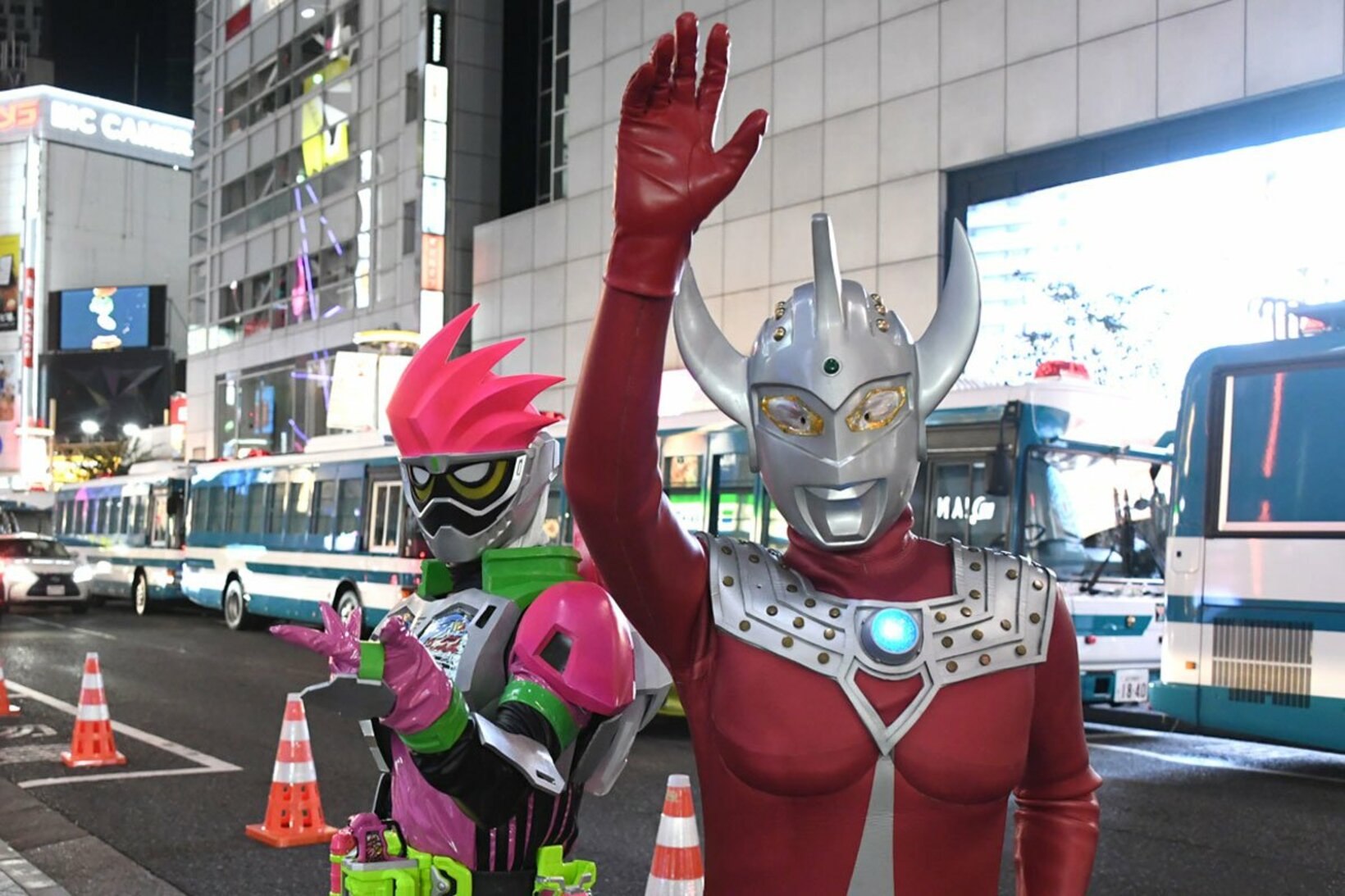 コスプレで渋谷を訪れた人々