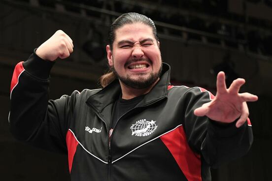 復帰宣言した斉藤レイ