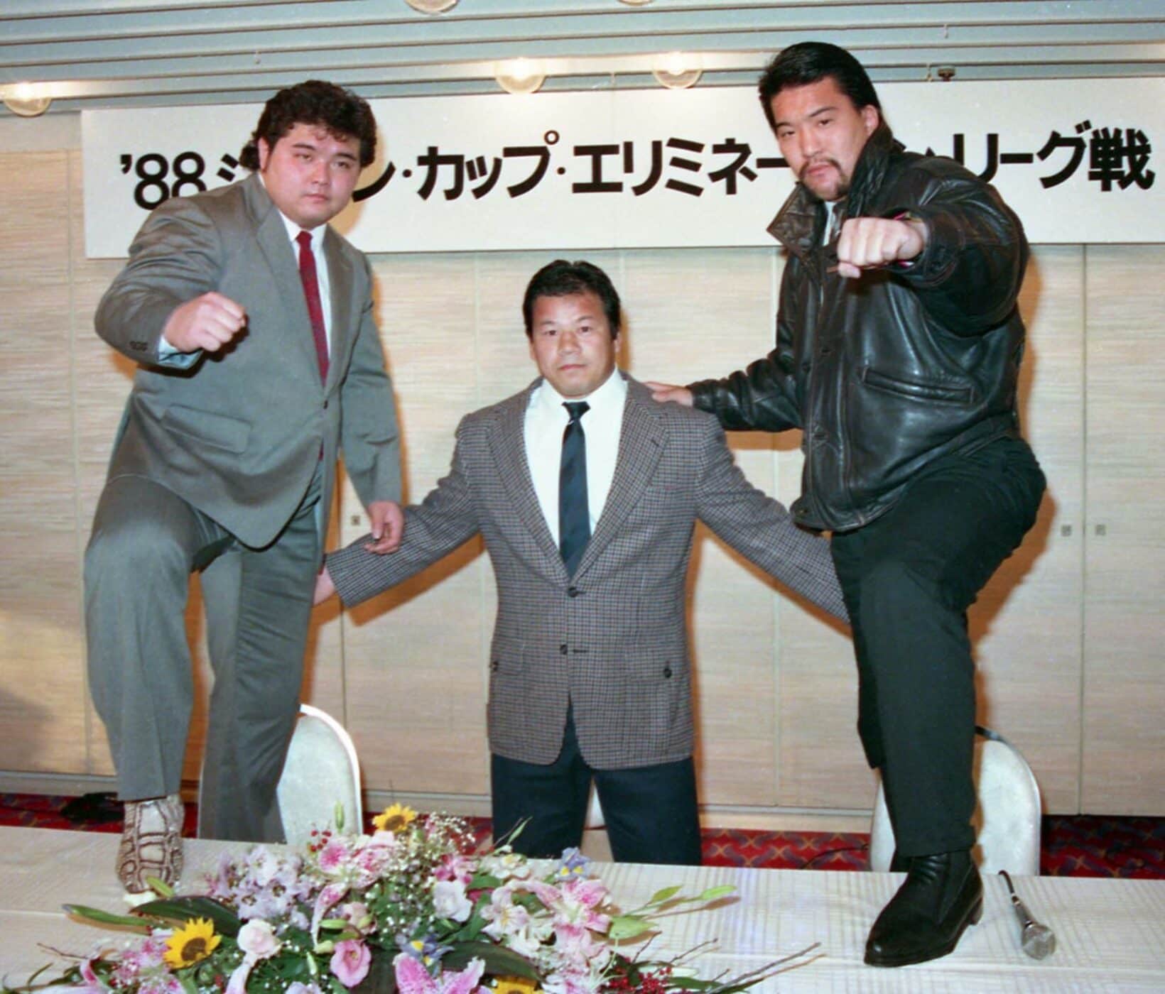 「ジャパンカップ」には藤波辰爾（中）、橋本真也（左）とのトリオで出場（88年11月）