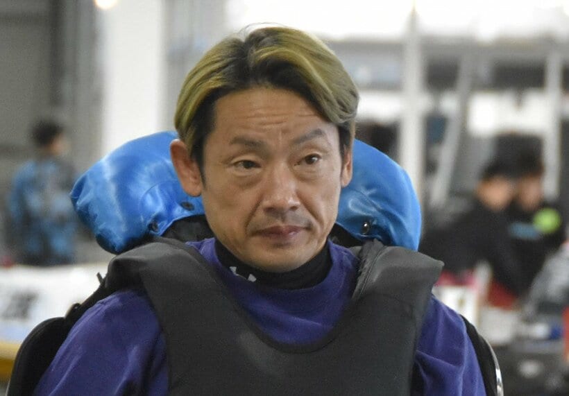 坪井康晴
