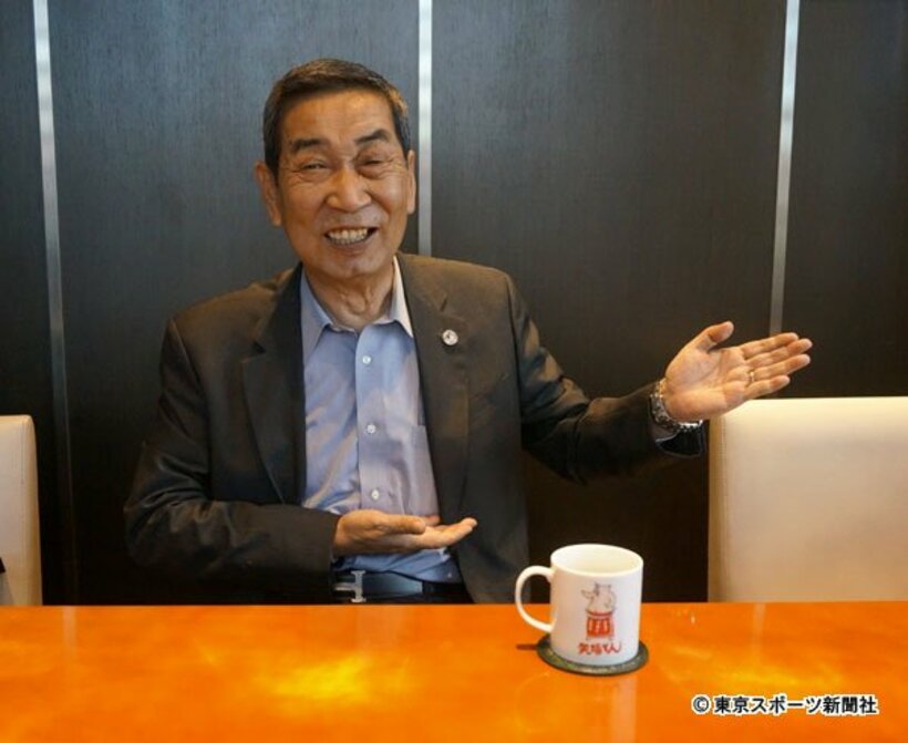  ドラゴンズにエールを送る鈴木会長