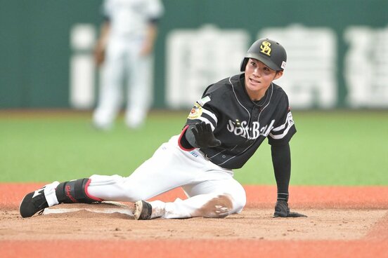 好走塁で二塁を陥れた庄子雄大だが…