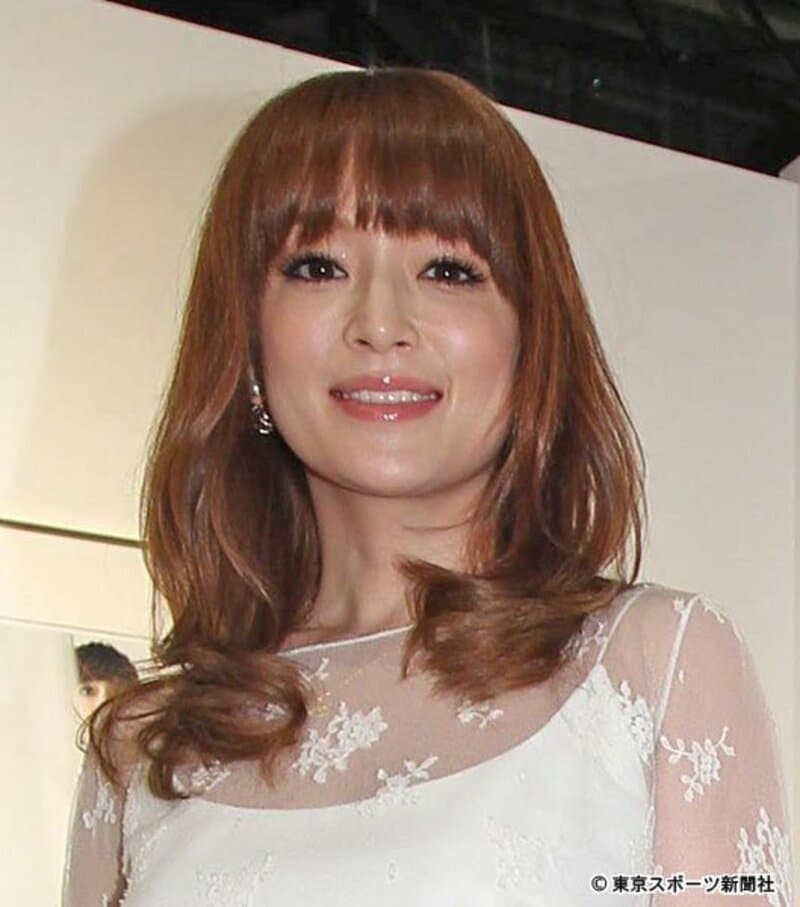  浜崎あゆみ