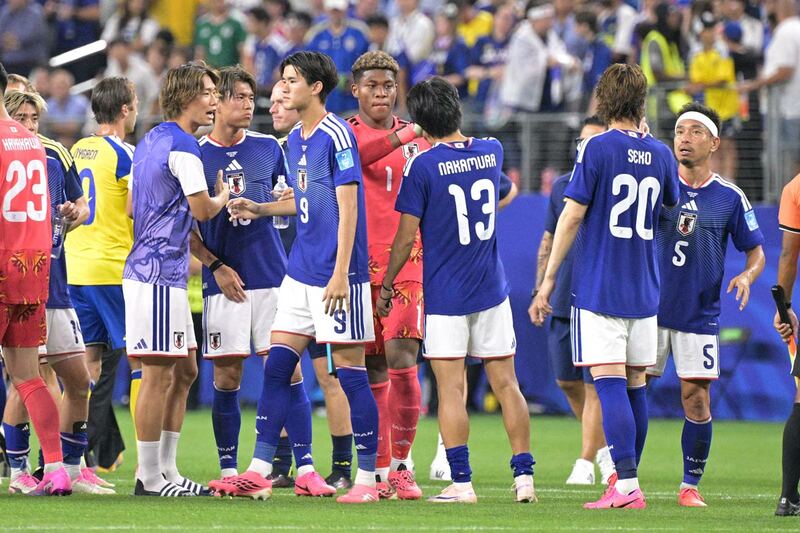 スウェーデン戦で引き分けた日本代表の選手たち