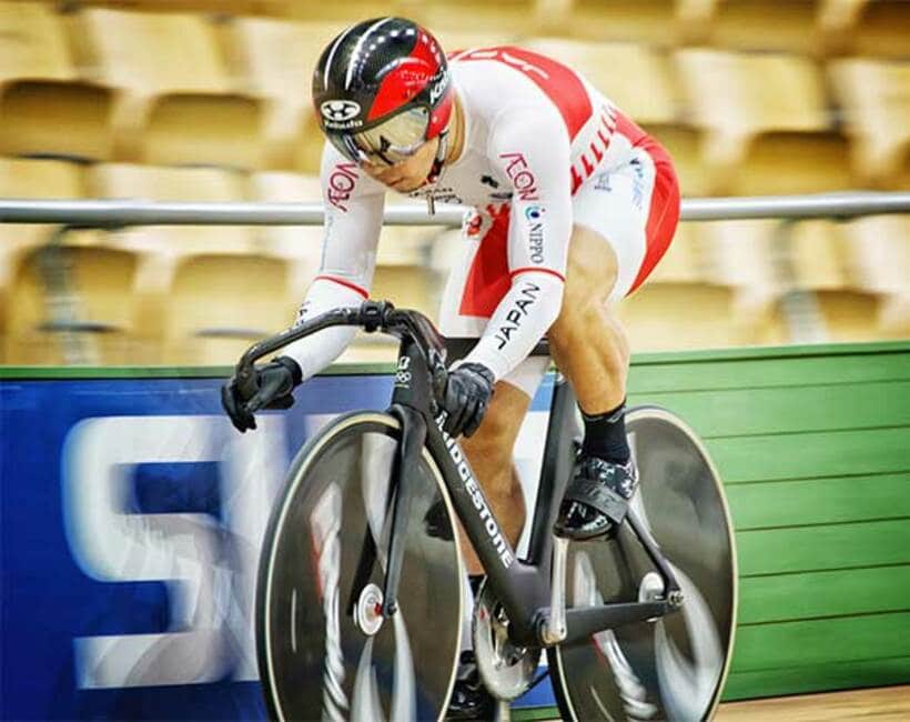  フル装備でレースに挑んでいる私を新田（祐大）さんが撮ってくれた写真です