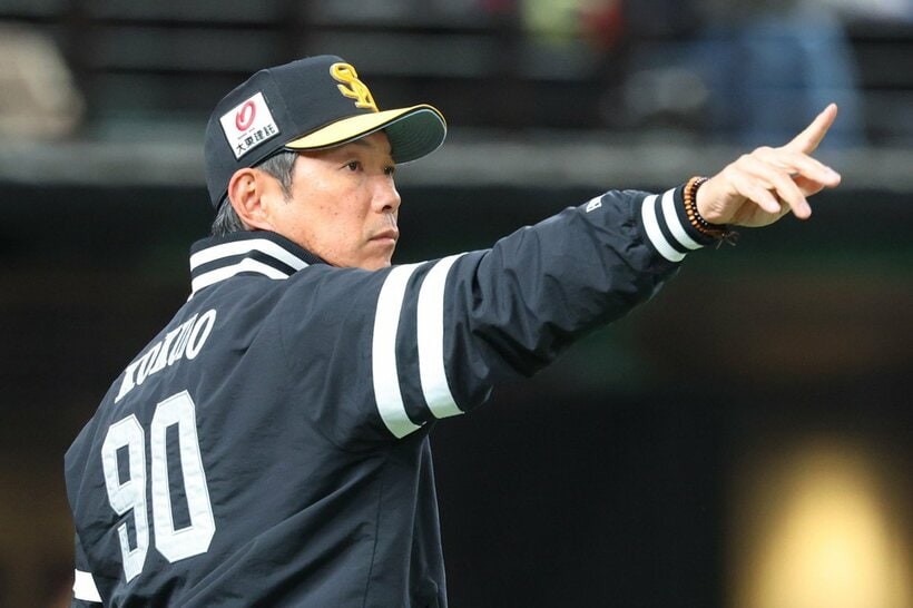 ソフトバンクの小久保監督
