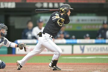 勝ち越しの２点適時打を放ったソフトバンク・柳町達