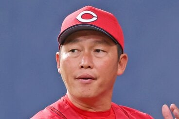 苦しい戦いが続く広島・新井監督