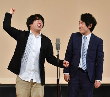  宮下草薙の草薙(左)と宮下（東スポWeb）