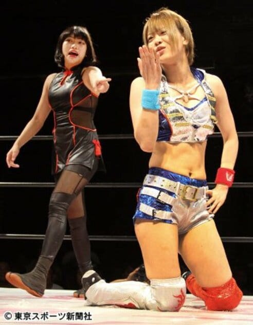 スターダム★岩谷実着サイン入り スターダム】岩谷麻優 他団体との交流にときめく理由「IWGPの可能
