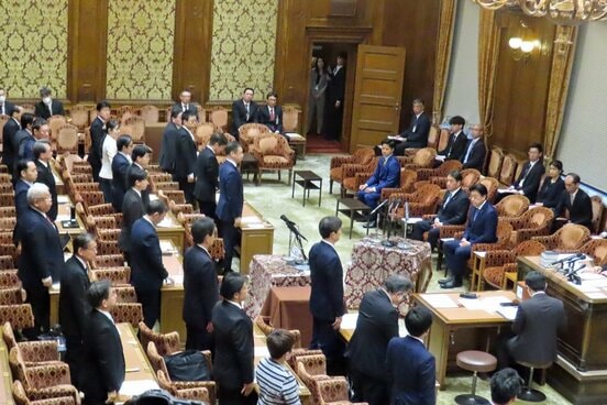 22日の衆院内閣委員会