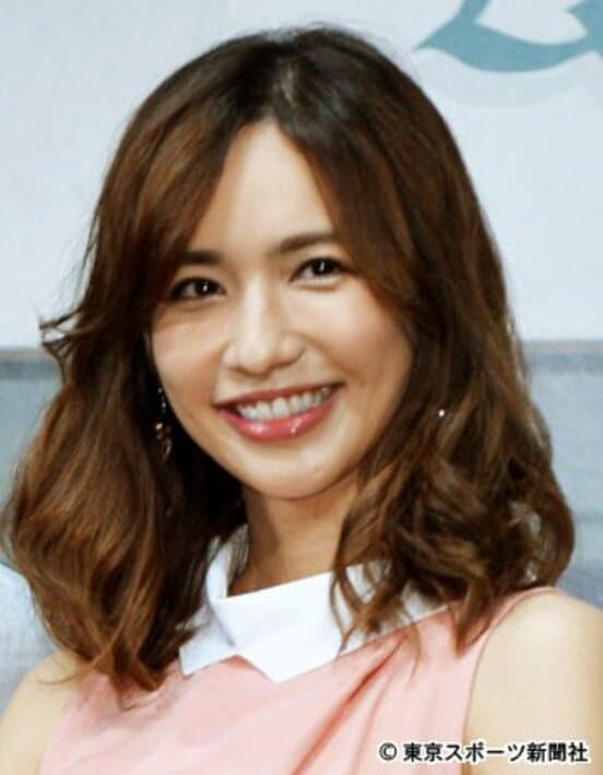 優木まおみ