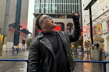 新宿フェイス前で呪詛を並べた河上