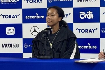 会見に出席した大坂なおみ