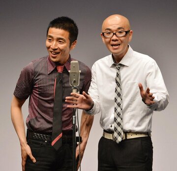 Ｈｉ－Ｈｉの上田浩二郎(左)と岩崎一則（東スポWeb）