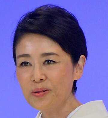  安藤優子
