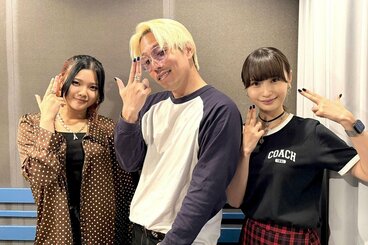 (左から)OVAL SISTEMの住田愛子、Den、mochiluka