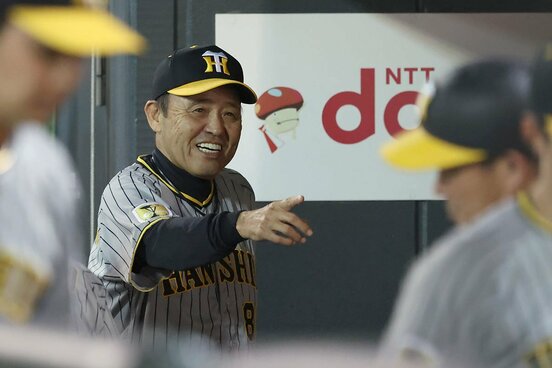 大竹の好投に笑顔の岡田監督