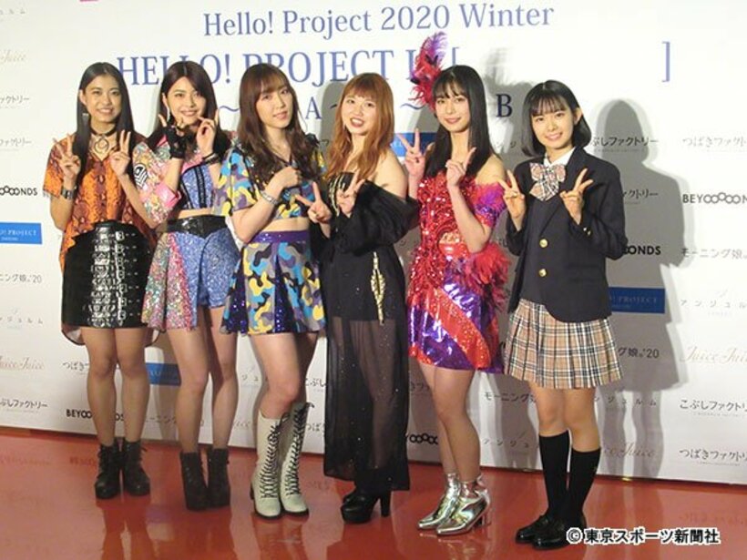  左から岸本、金澤、譜久村、竹内、井上、山崎
